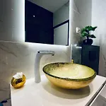Six Apartment